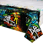 Скатерть ПЭТ 130х180см С Днем Рождения Граффити