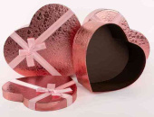 Коробка сердце 28х25х12см Фактурный узор с бантом Розовый